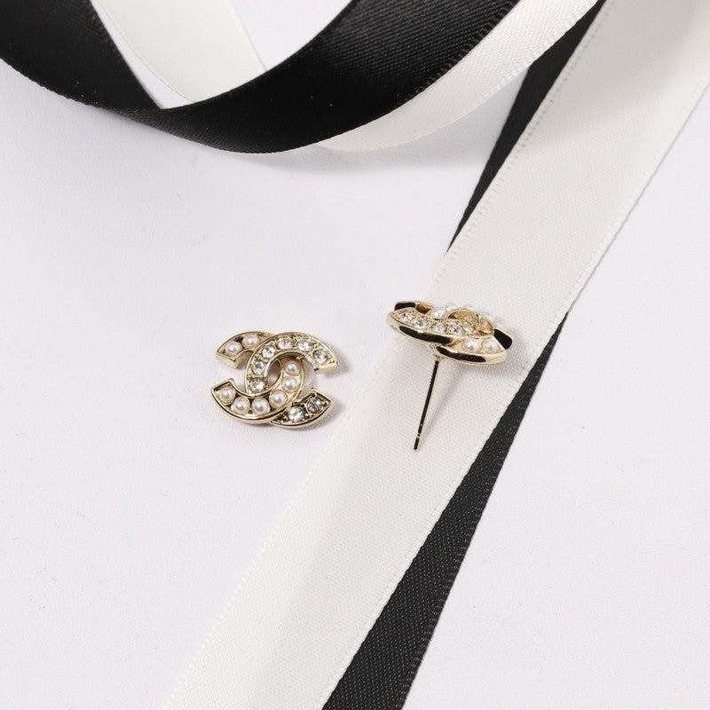18K Chanel Diamond & Pearl Earrings