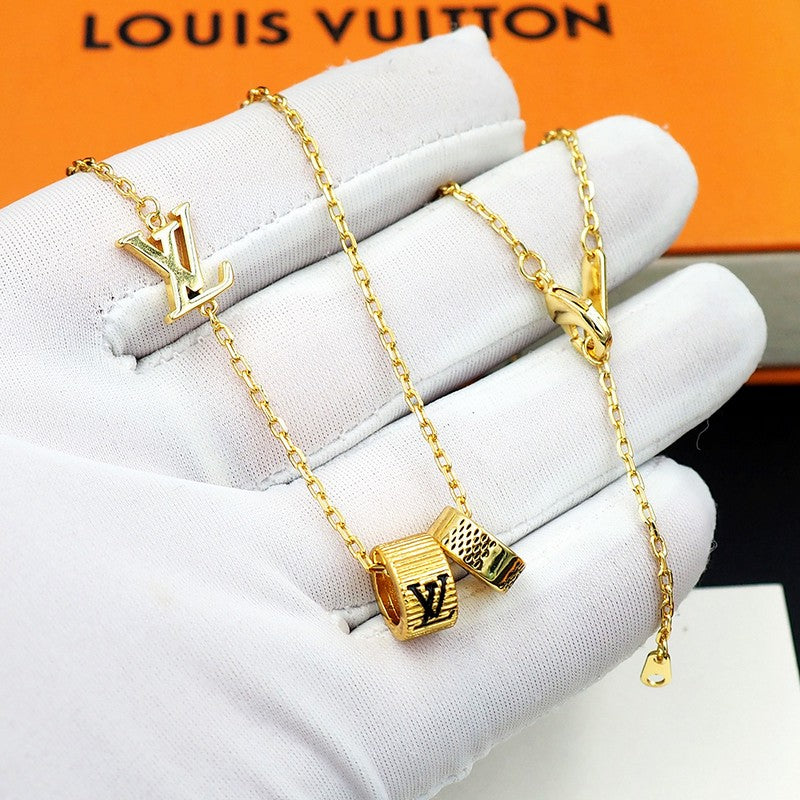 18K Louis Vuitton Damier Rings Pendant Necklace