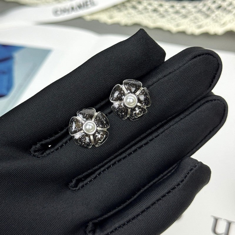 18K Chanel 26C Black Camellia Pearl Earrings
