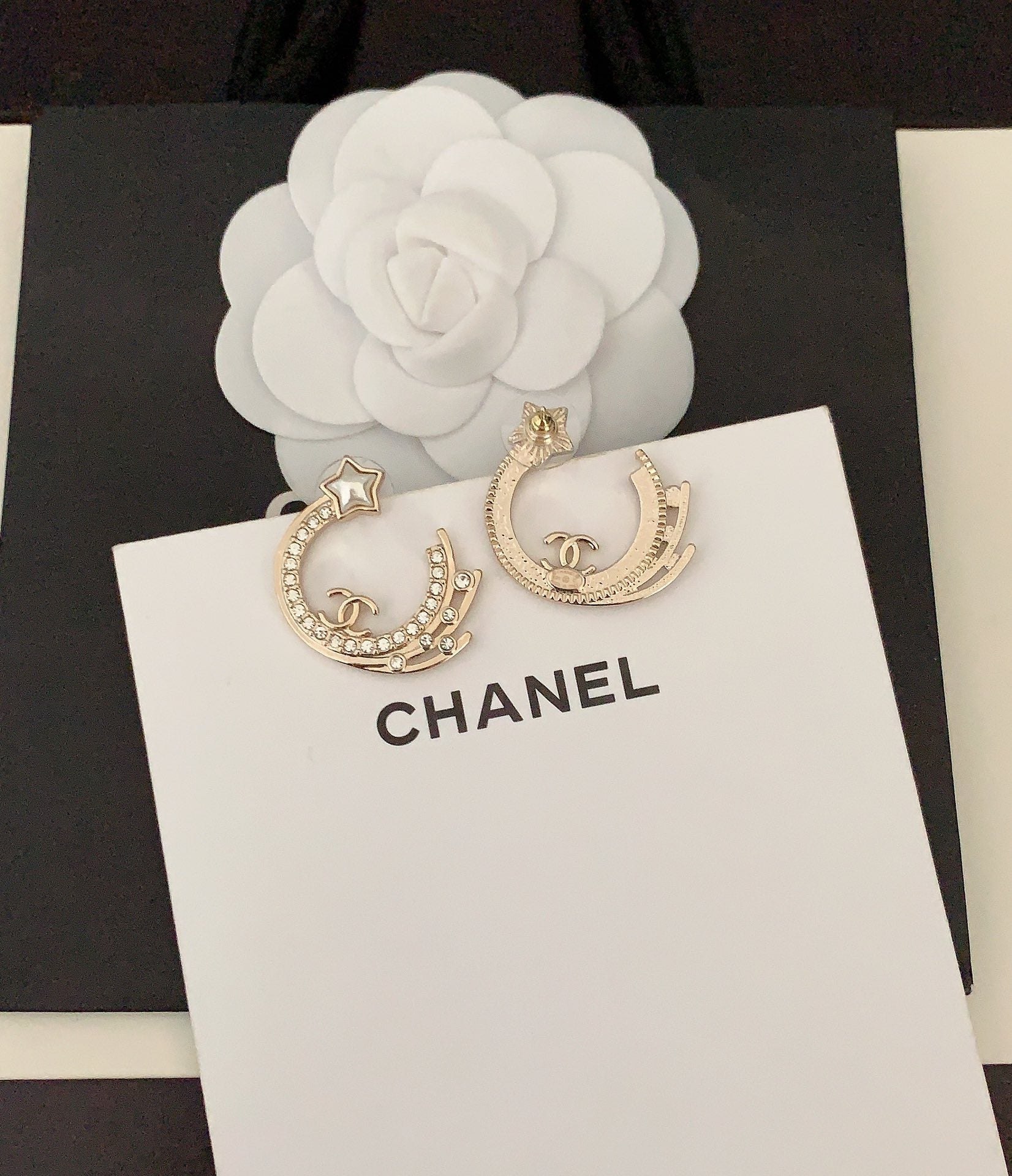 18K Chanel Crystals Earrings