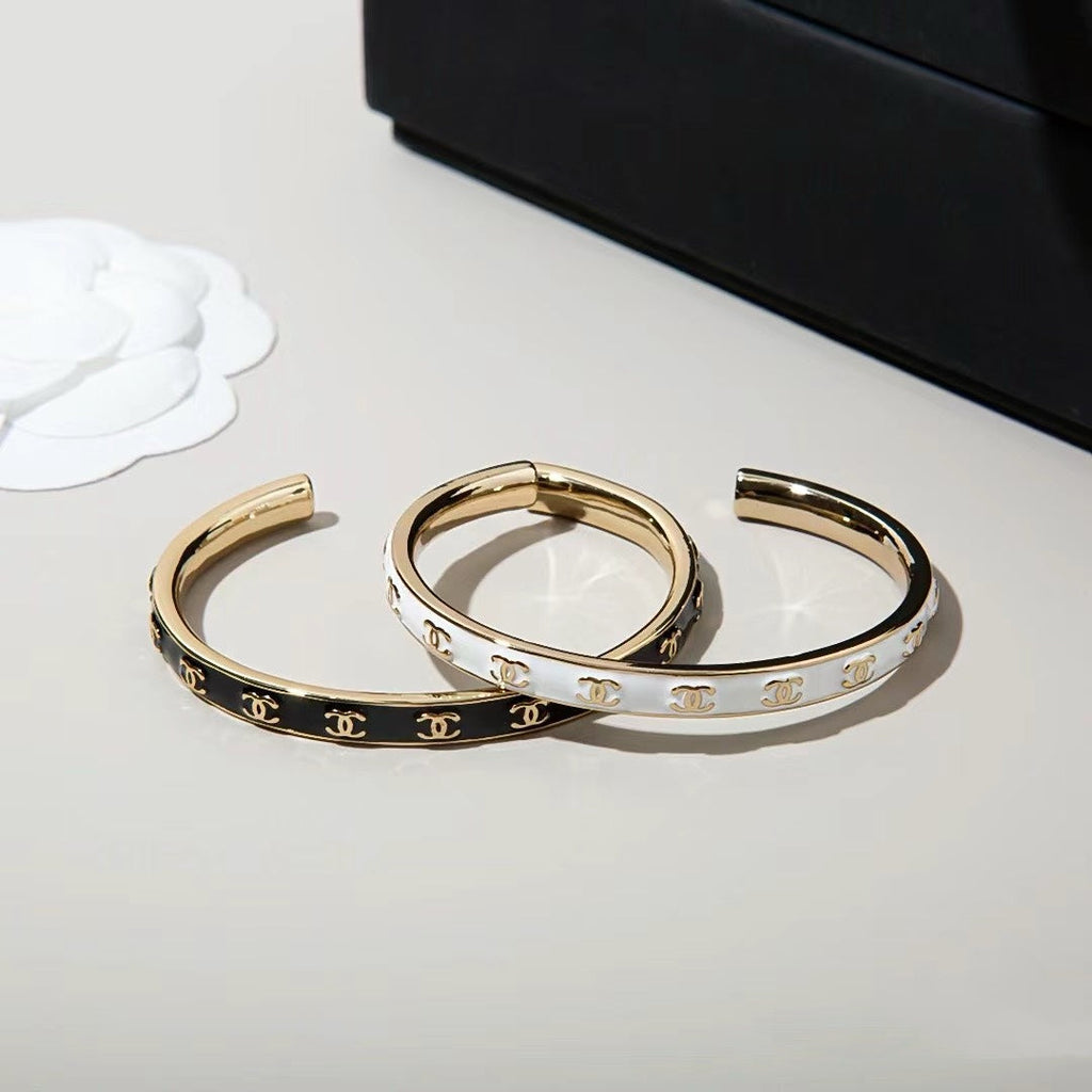 18K Chanel Open Cuff Bracelet