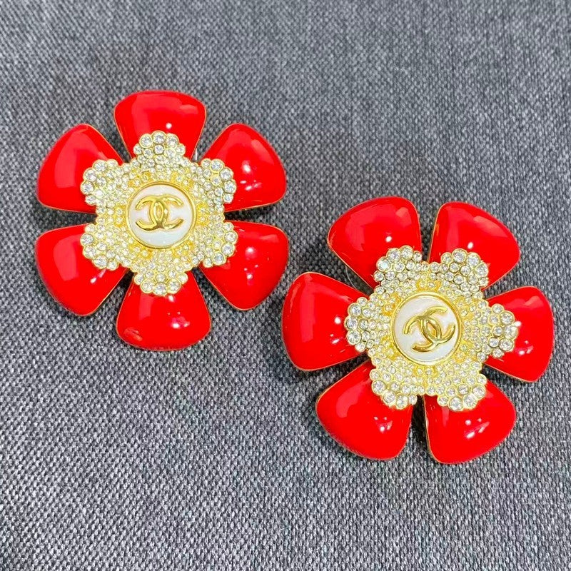 18K Chanel 26C Black & Red Diamond Gold Earrings