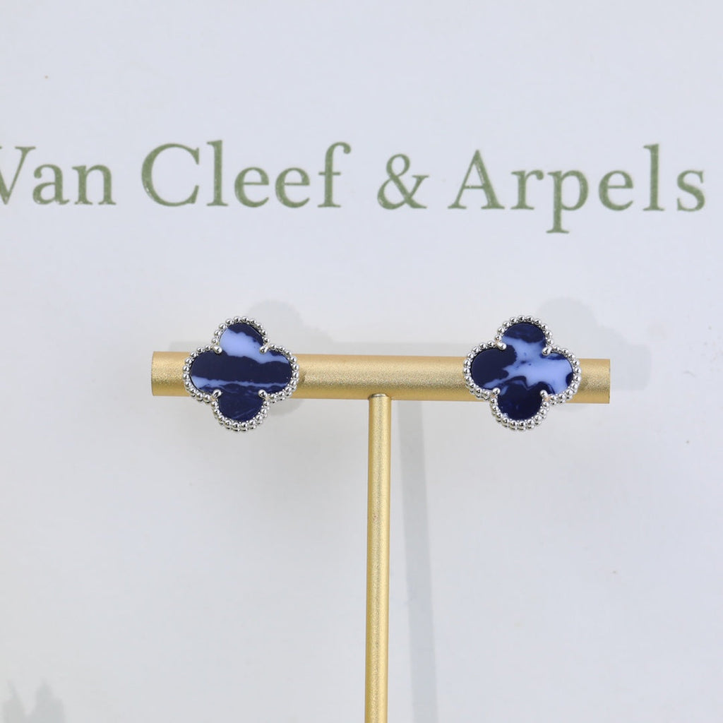 18K Van Cleef & Arpels Vintage Alhambra Blue Earrings