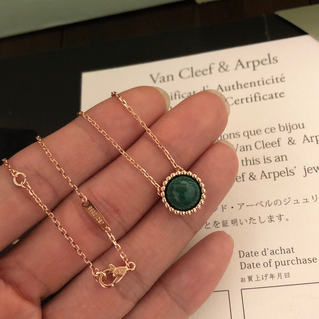 18K Van Cleef & Arpels Perlee couleurs Malachite Necklace