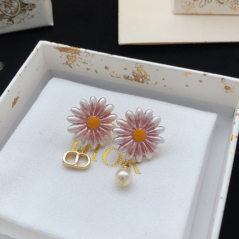 18K Dior Pink Sun Flower Pearl Earrings