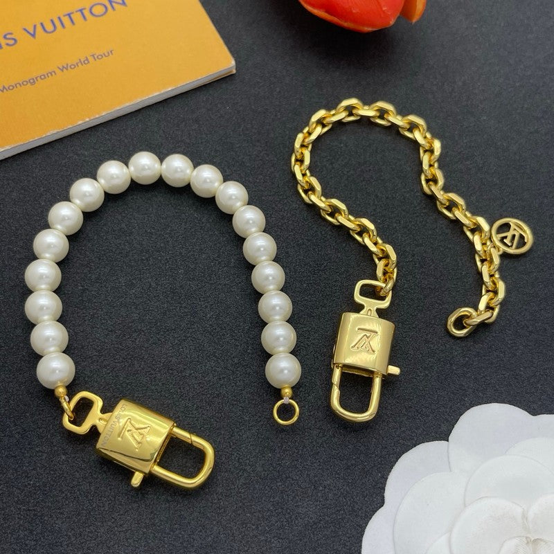 18K Louis Vuitton Pearl & Gold Chain Bracelet Set