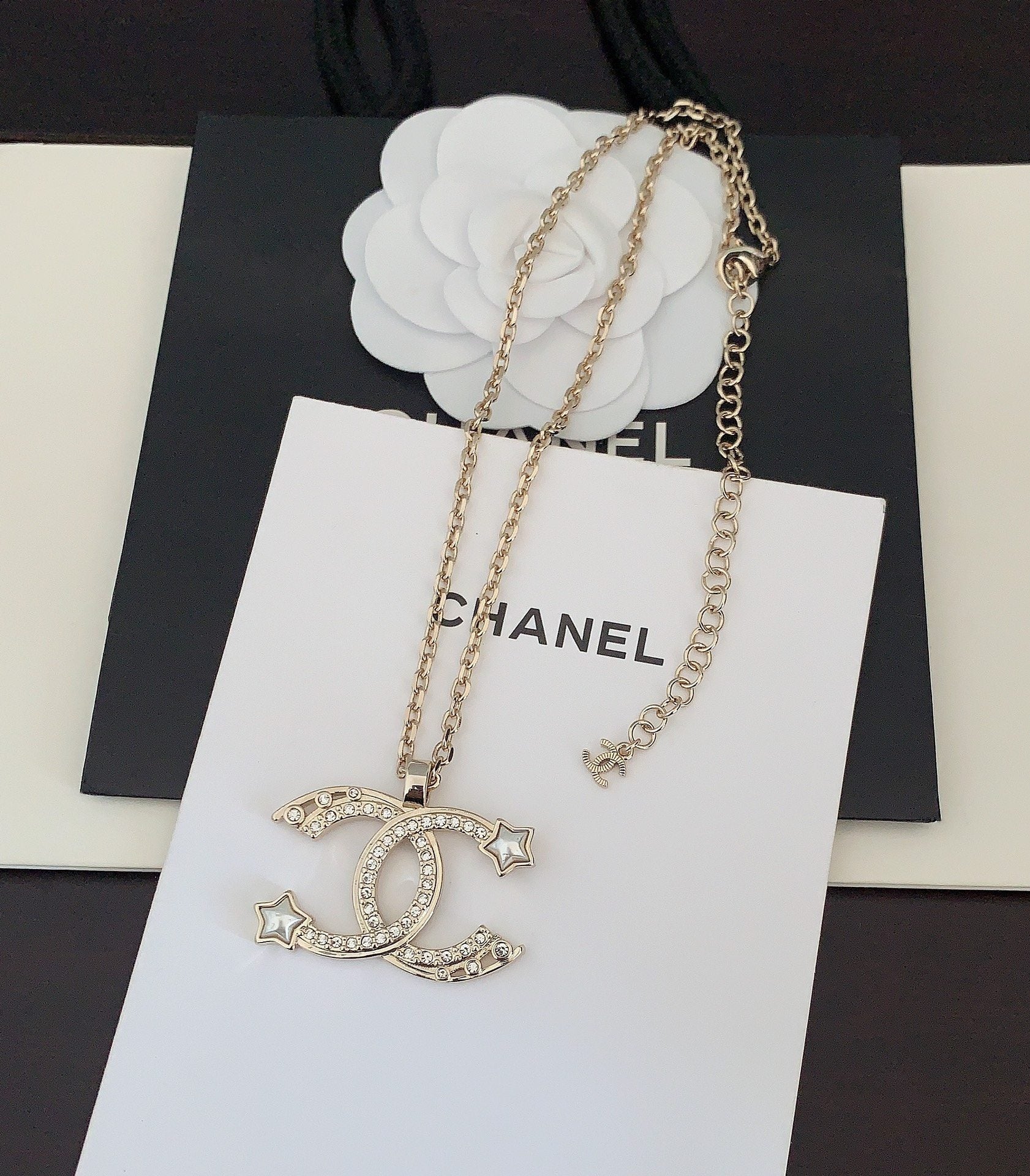 18K Chanel Star Choker Necklace