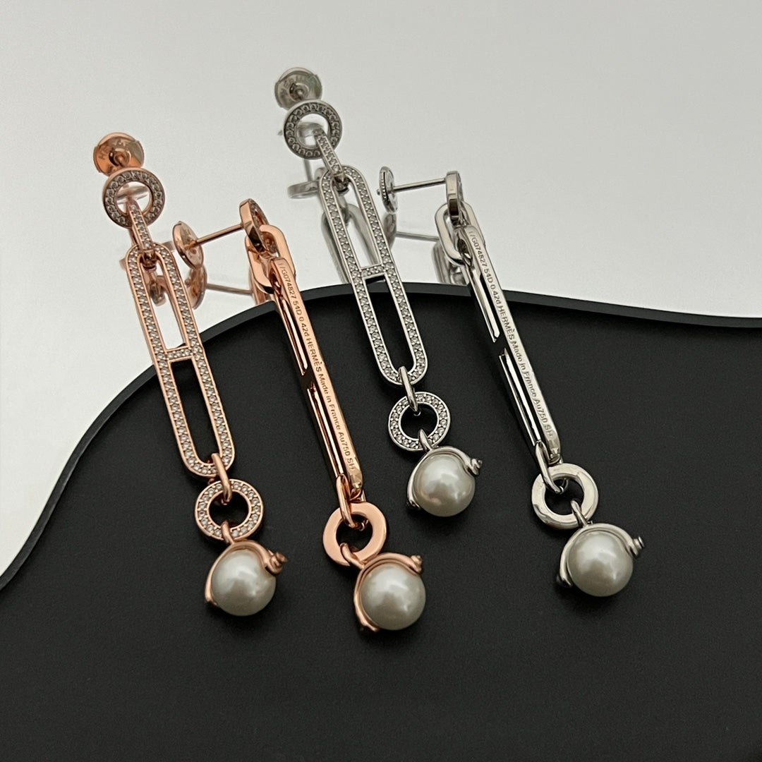 18K Hermes Chandra Diamonds Earrings