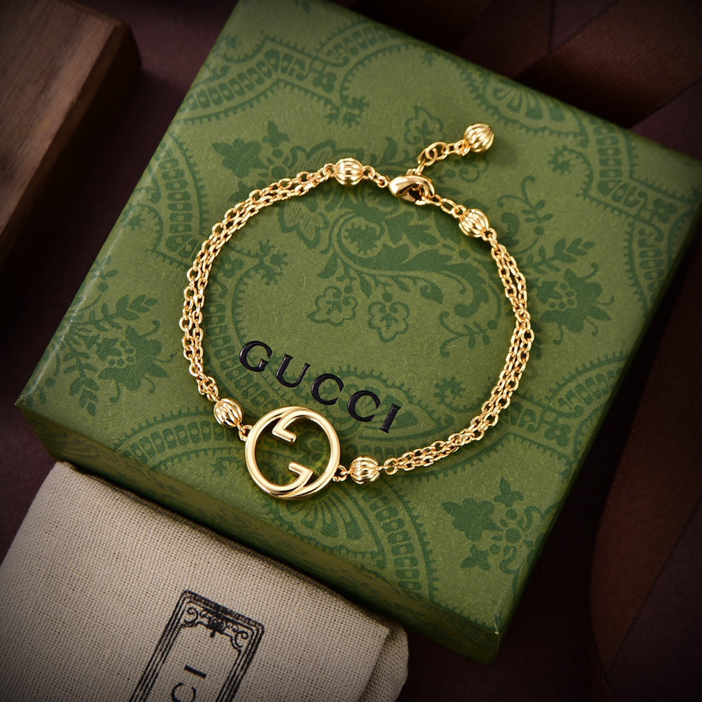 18K Gucci Blondie Interlocking G Bracelet