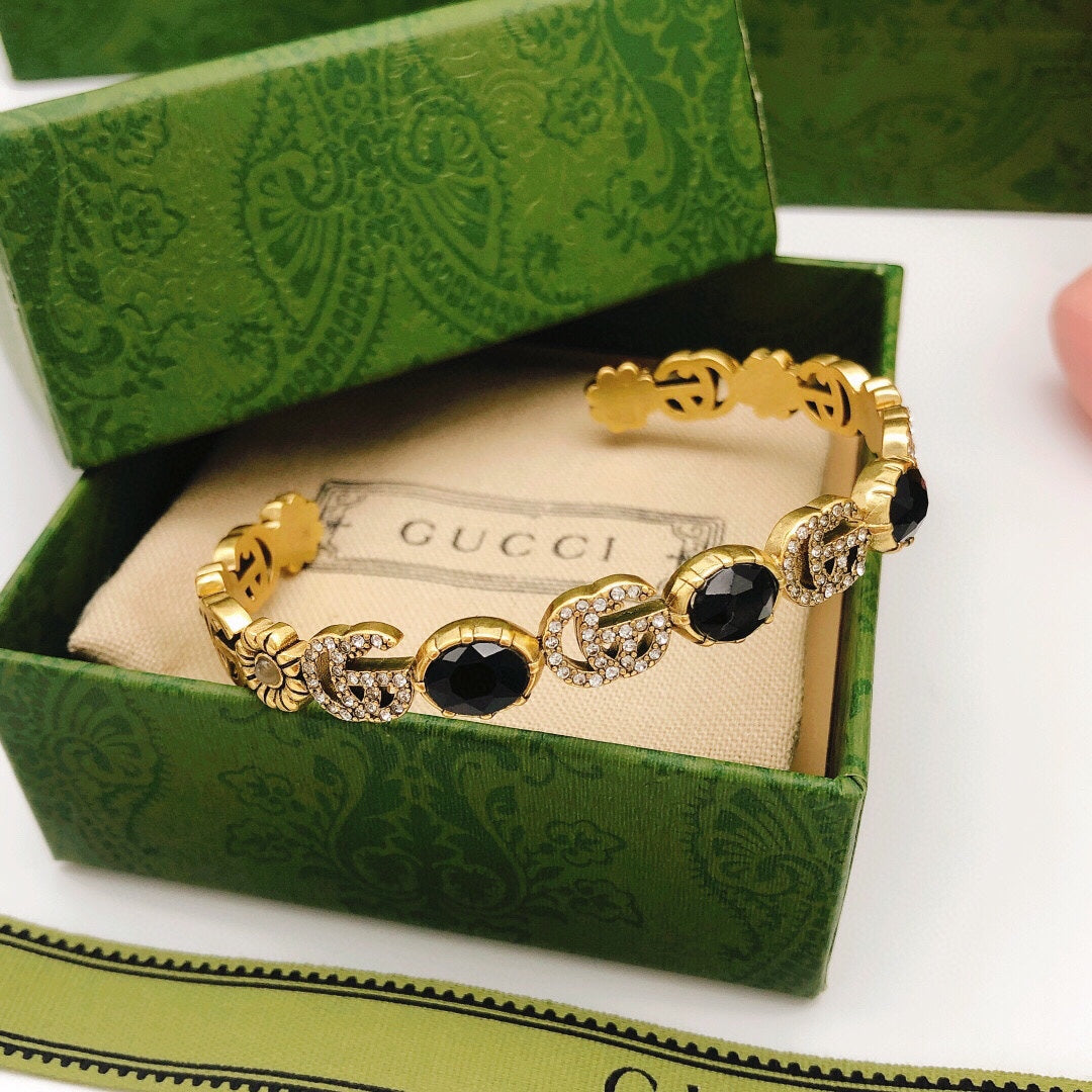 18K Gucci Flowers Black Crystals Open Cuff Bracelet