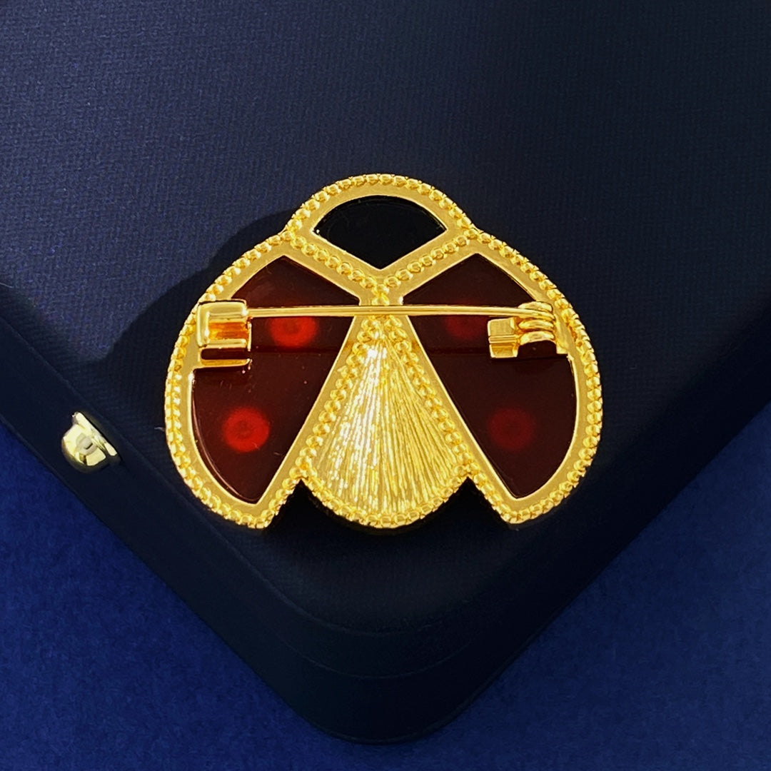 18K Van Cleef & Arpels Lucky Animals Ladybug Clip Brooch