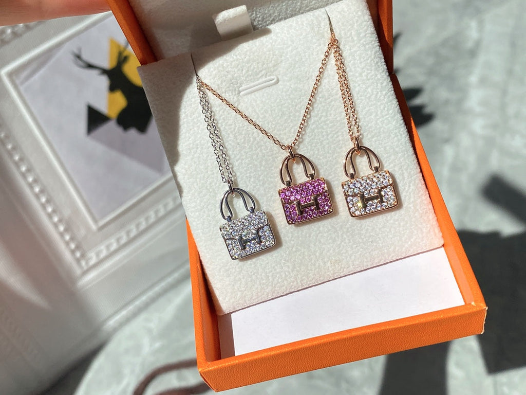 18K Hermes Amulettes Constance Pink Diamonds Pendant Necklace