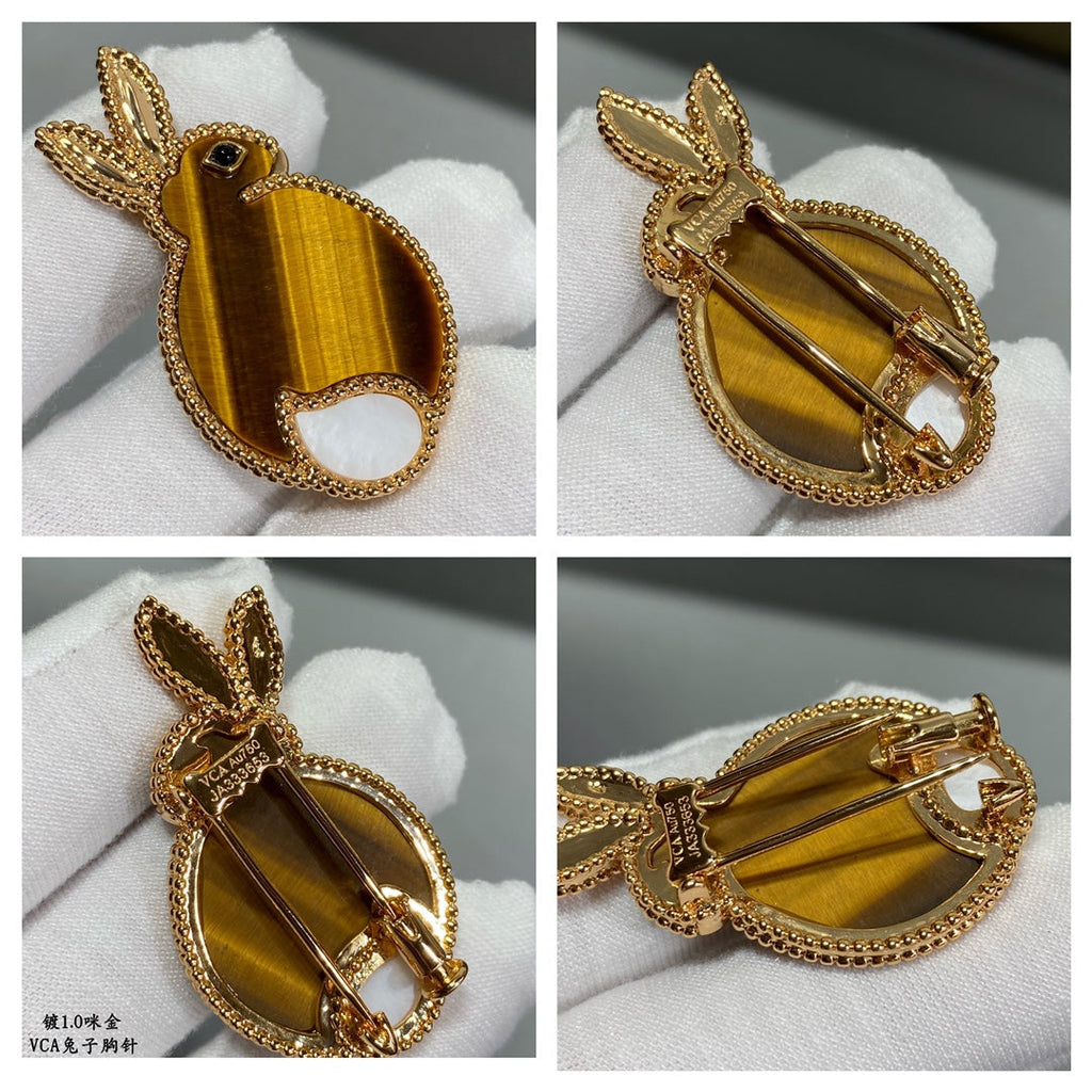 18K Van Cleef & Arpels Lucky Animals Rabbit Clip Brooch