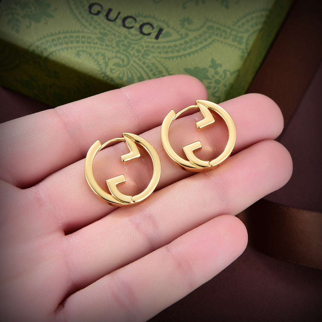 18K Gucci Hollow Earrings