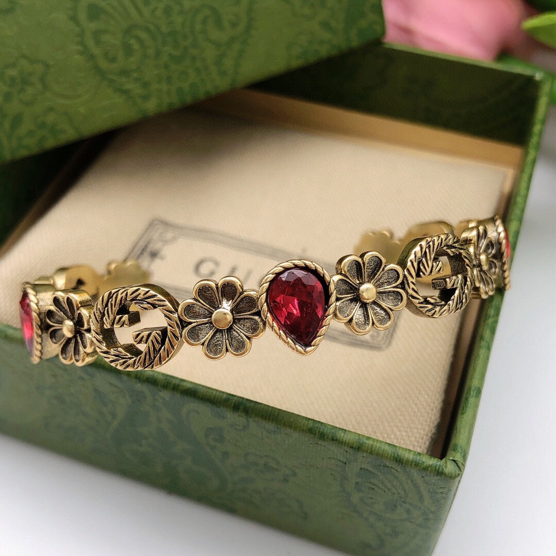 18K Gucci Flowers Red Crystals Open Cuff Bracelet