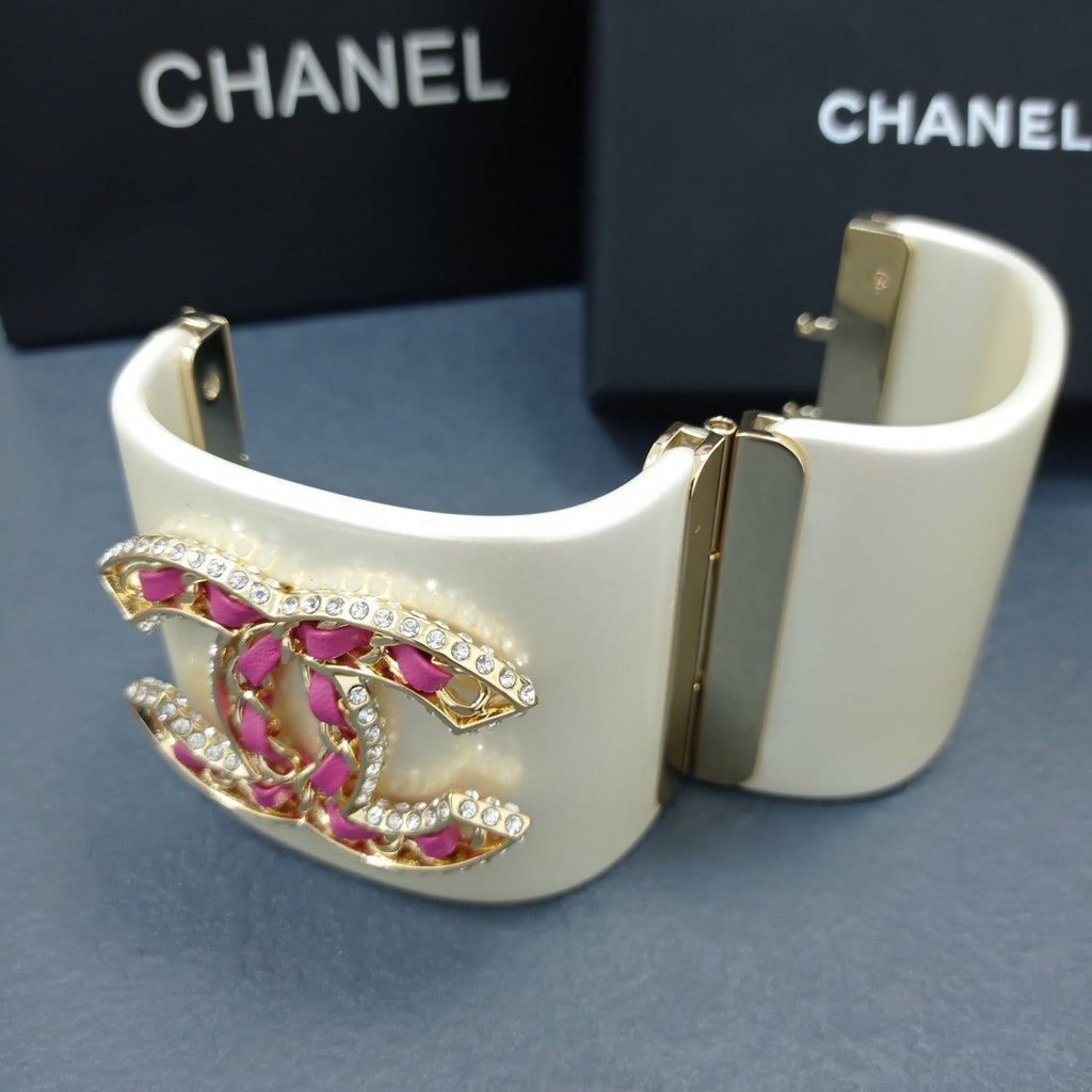 18K Chanel Pink Crystals Bracelet