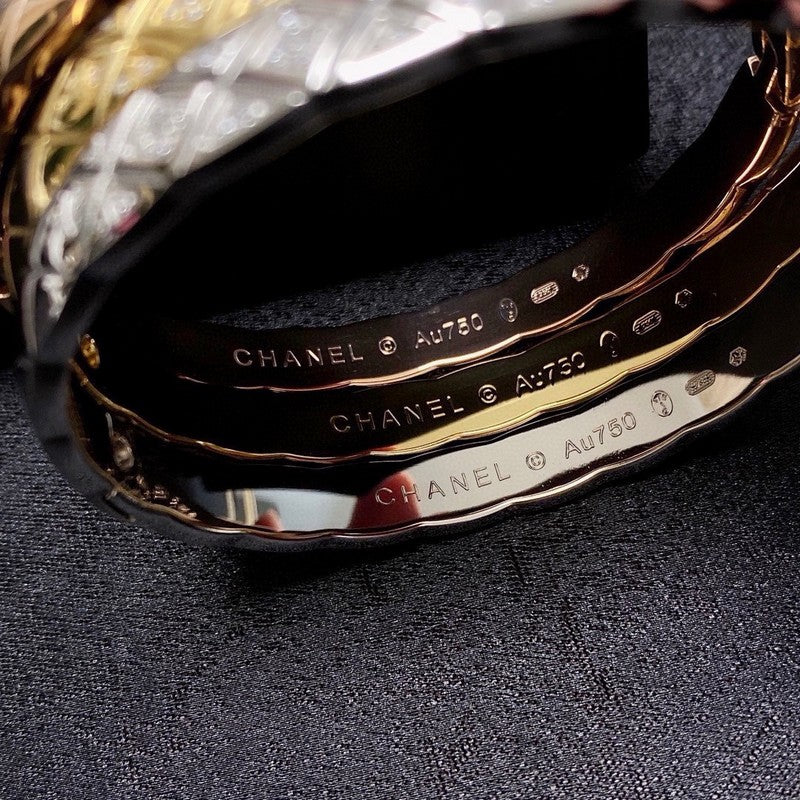 18K Chanel Coco Crush Diamond Bracelet