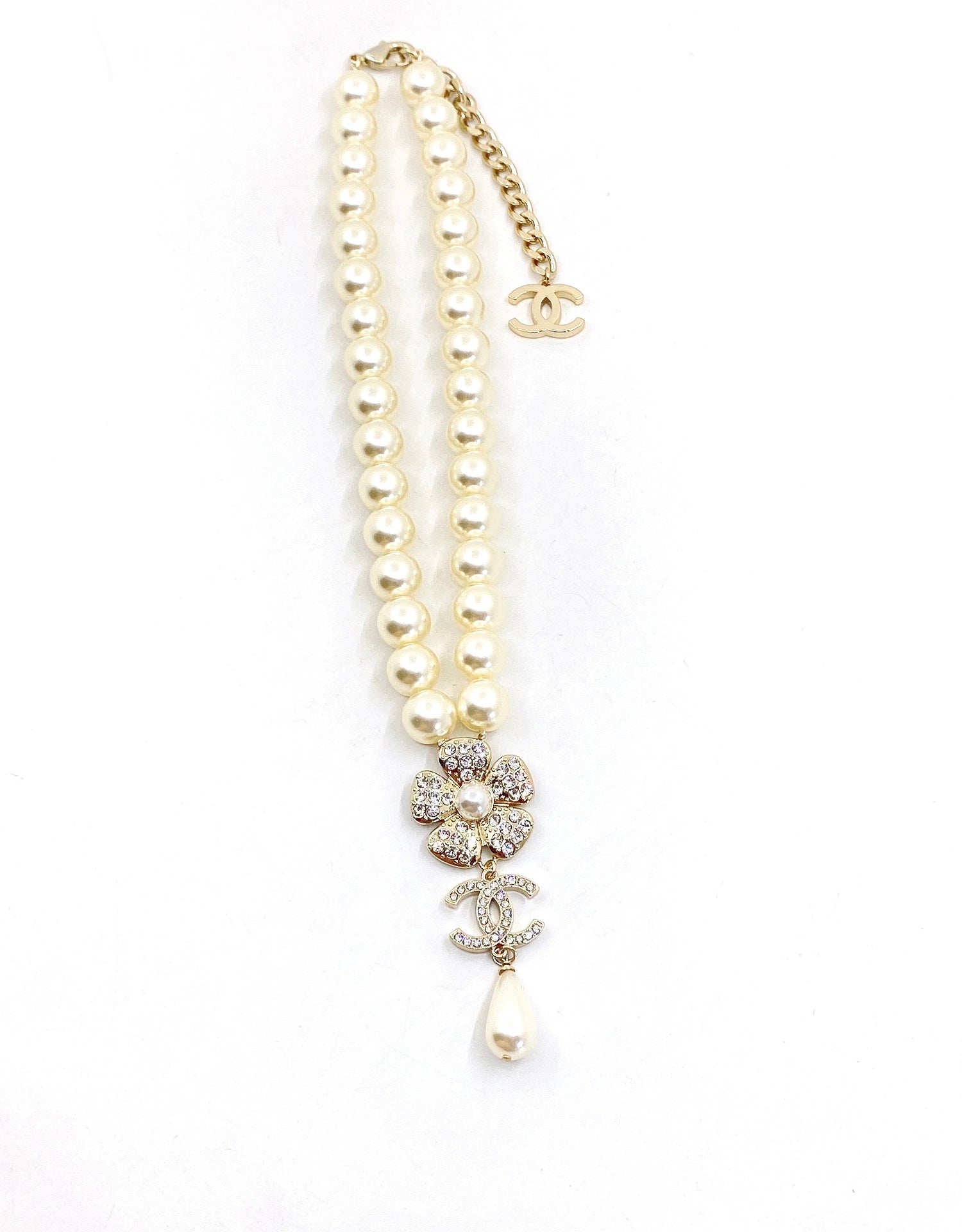 18K Chanel Pearls Chain Choker Necklace