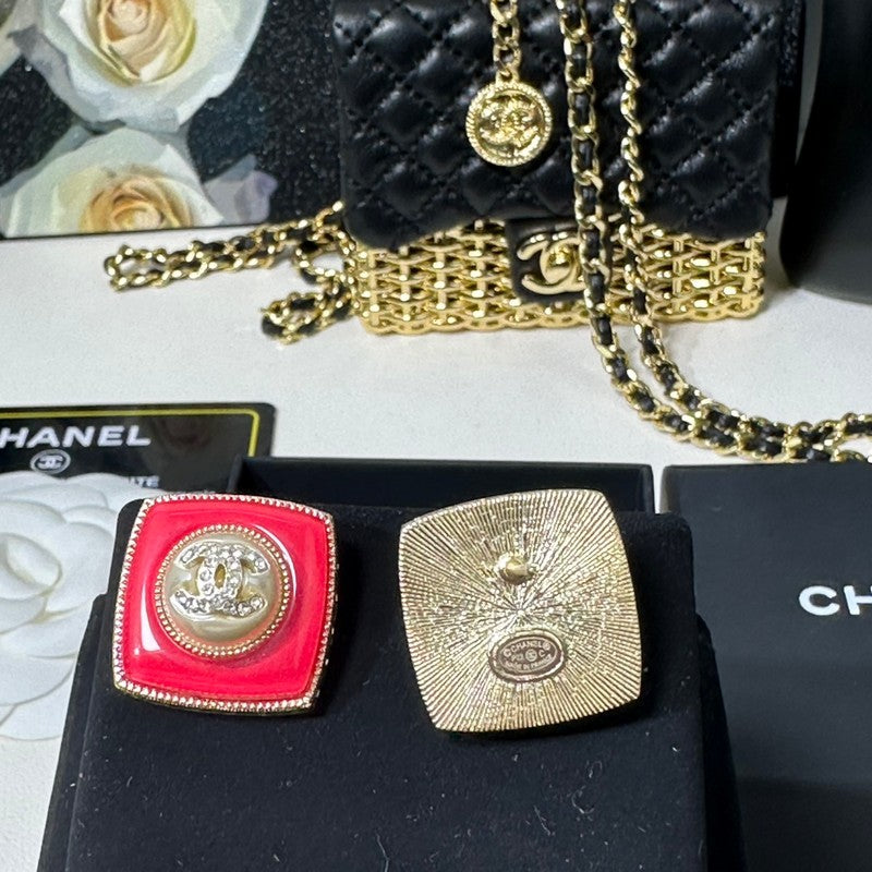 18K Chanel Red Gold Diamond Earrings