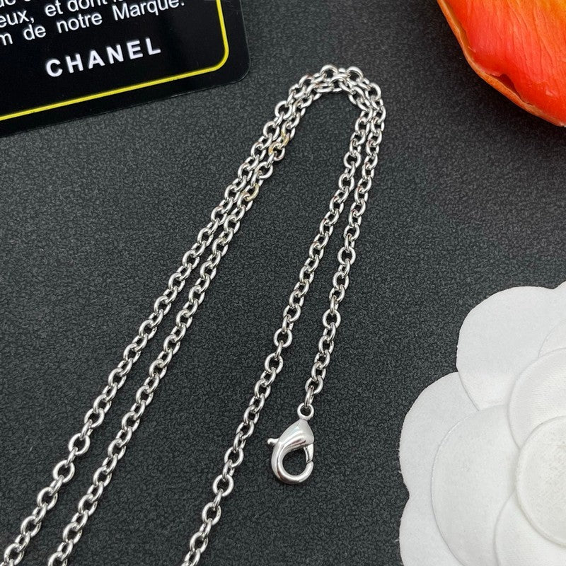 18K Chanel Color Crystal Pearl Chain Necklace