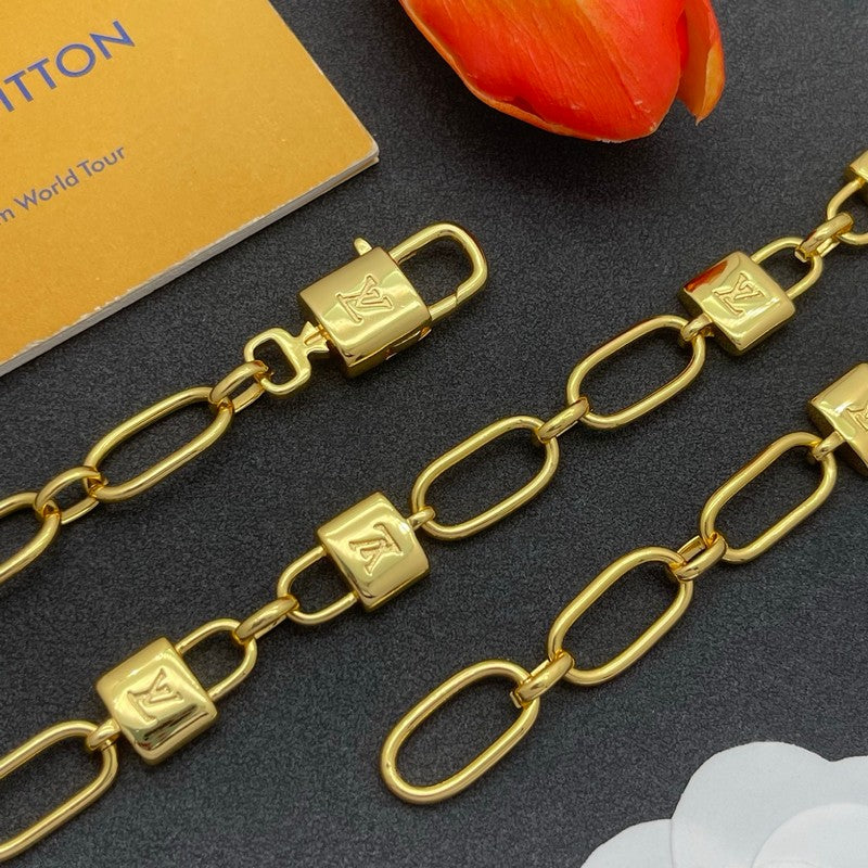 18K Louis Vuitton Lock Gold Chain Necklace