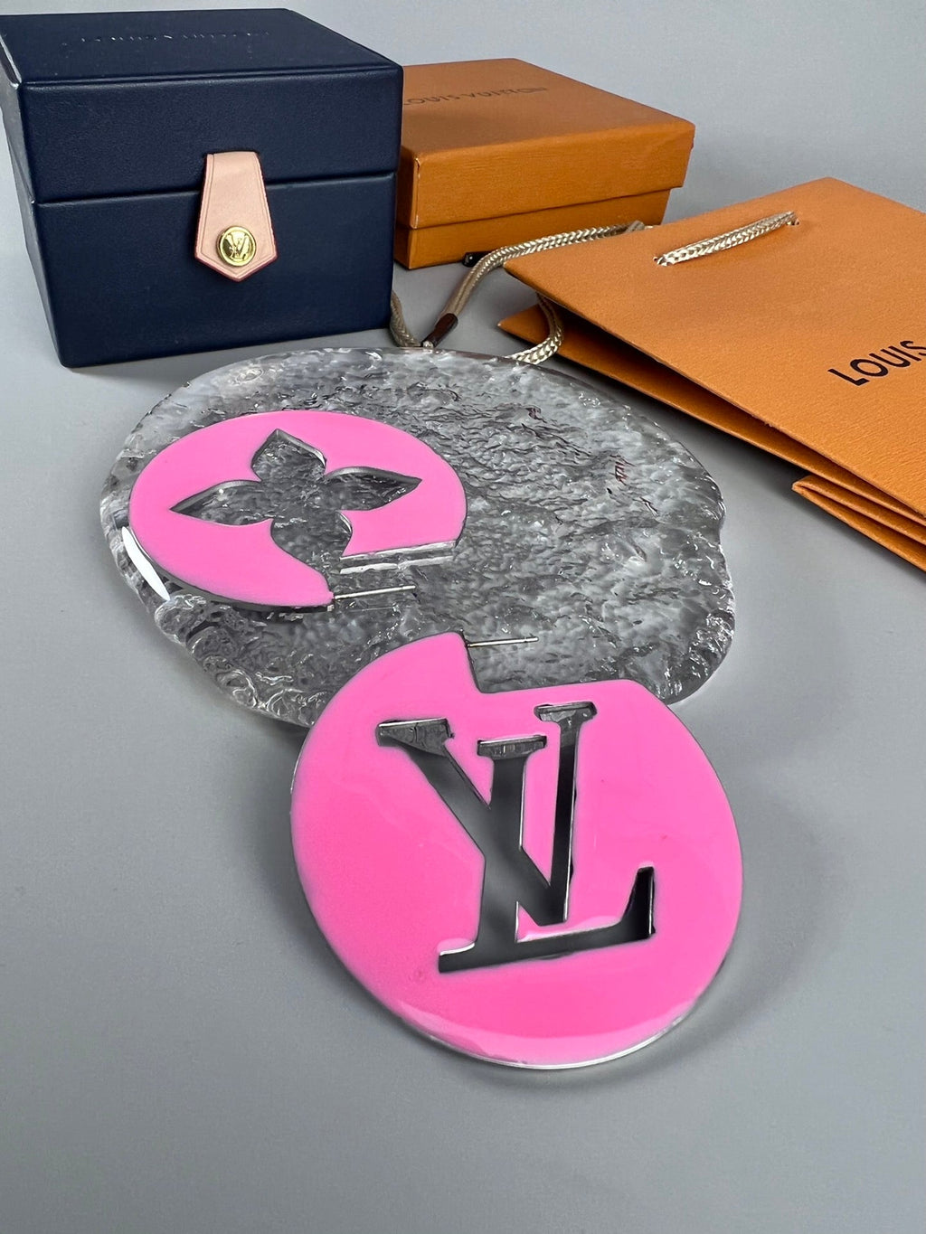18K Louis Vuitton Perfect Match Pink/Purple Earrings