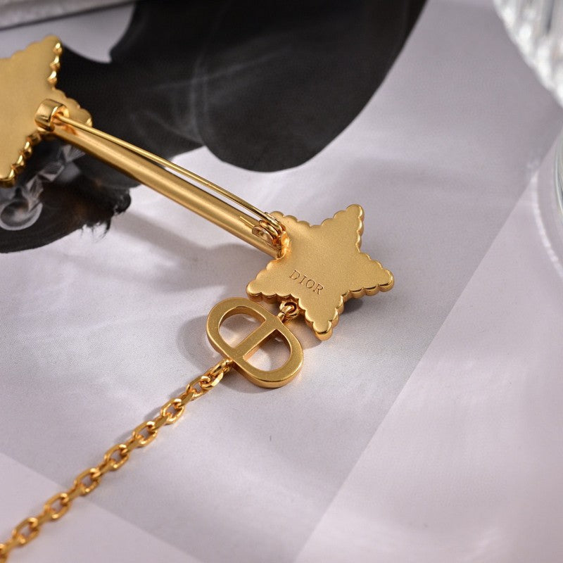 18K Dior Black Star Gold Chain Brooch