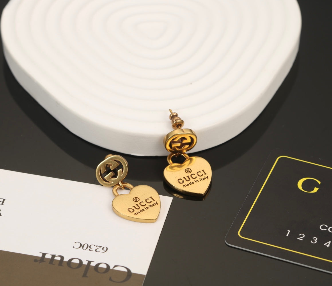 18K Gucci Heart Pendant Earrings