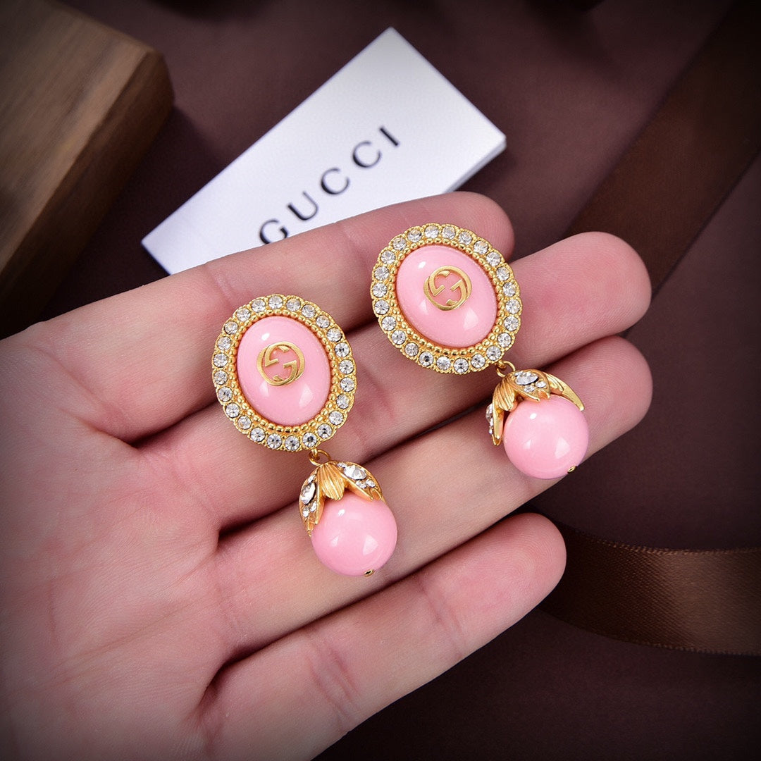 18K Gucci Pink Pearls Earrings
