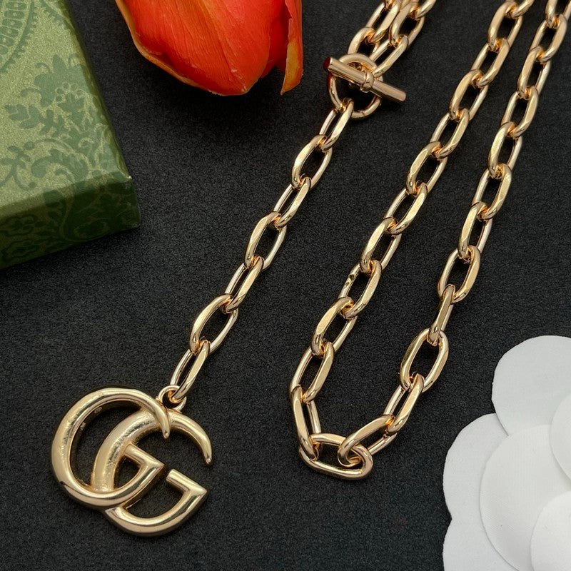 18K Gucci Big Gold Chain Necklace