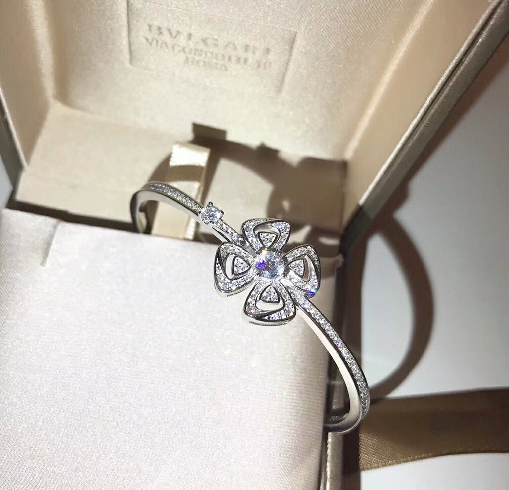 18K BVLGARI BV Fiorever Pave Diamond Bracelet