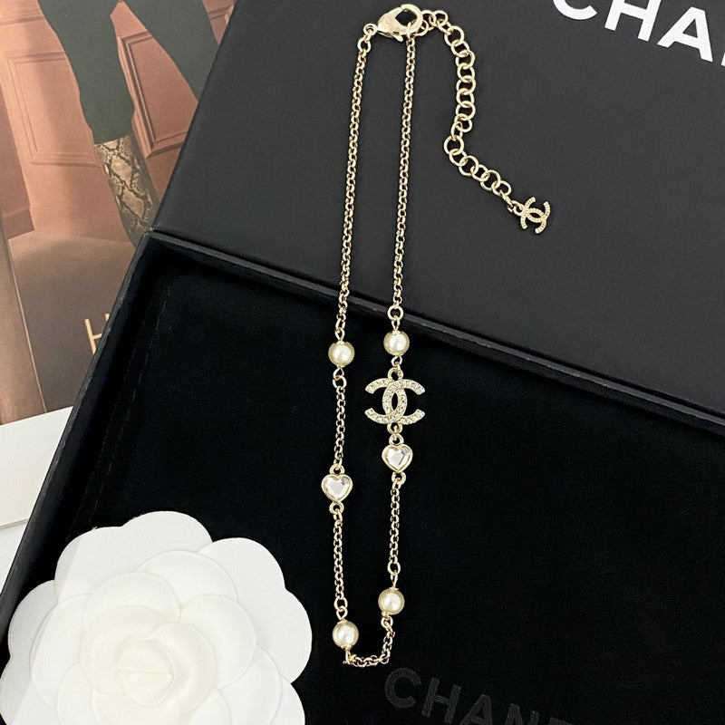 18K Chanel 25B Heart Crystal Pearl Necklace