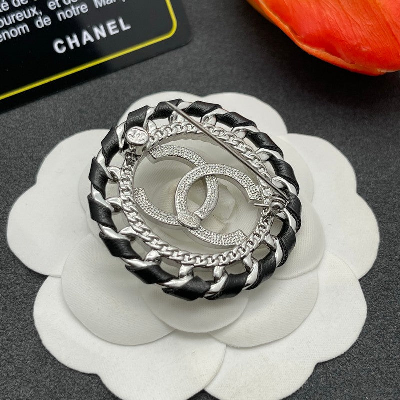18K Chanel Leather Gold Brooch