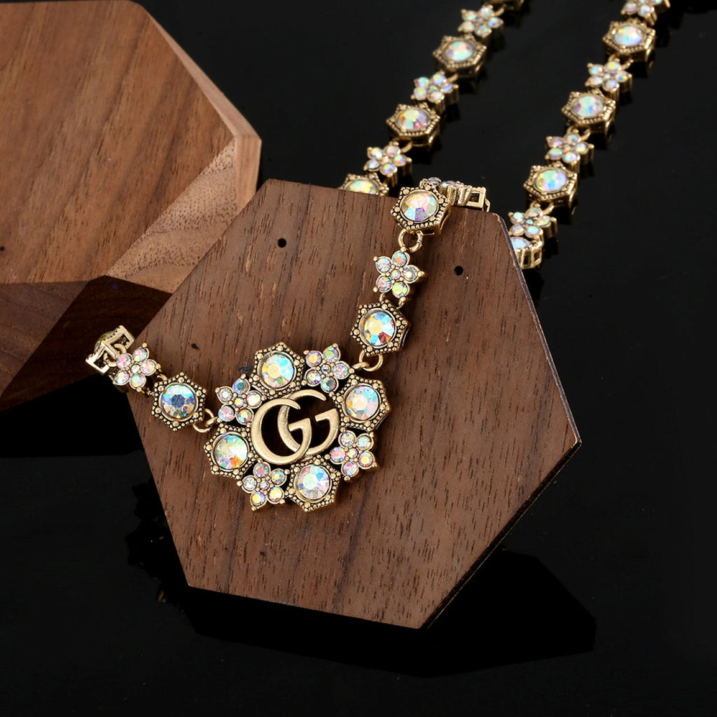 18K Gucci Crystals Chain Choker Necklace