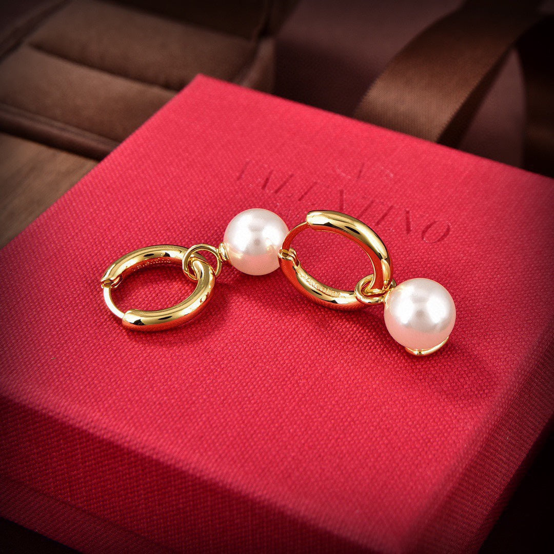 18K Valentino Vlogo Pearl Earrings