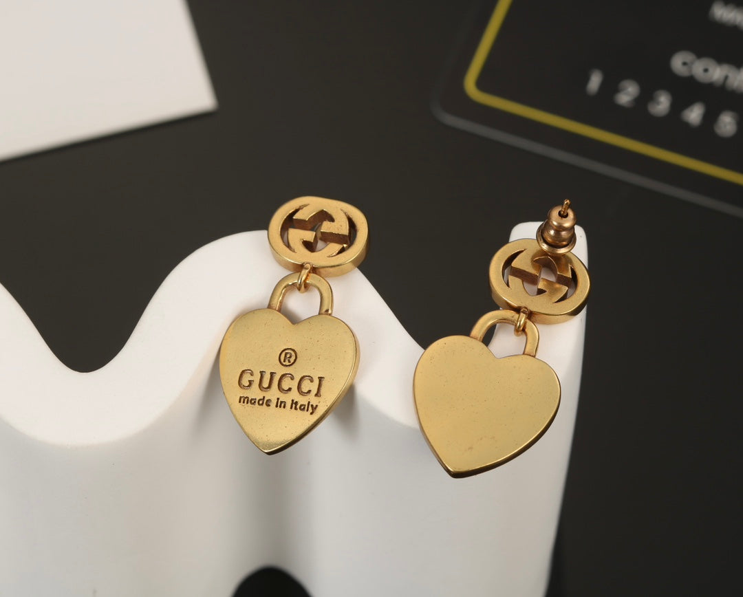 18K Gucci Heart Pendant Earrings