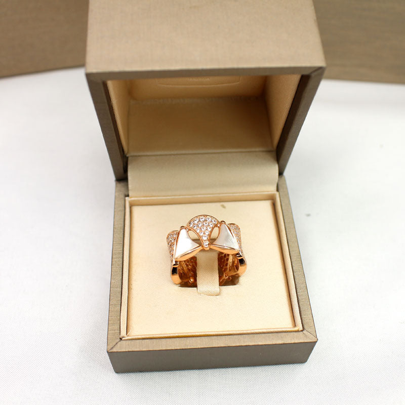 18K BVLGARI Divas' Dream Ring
