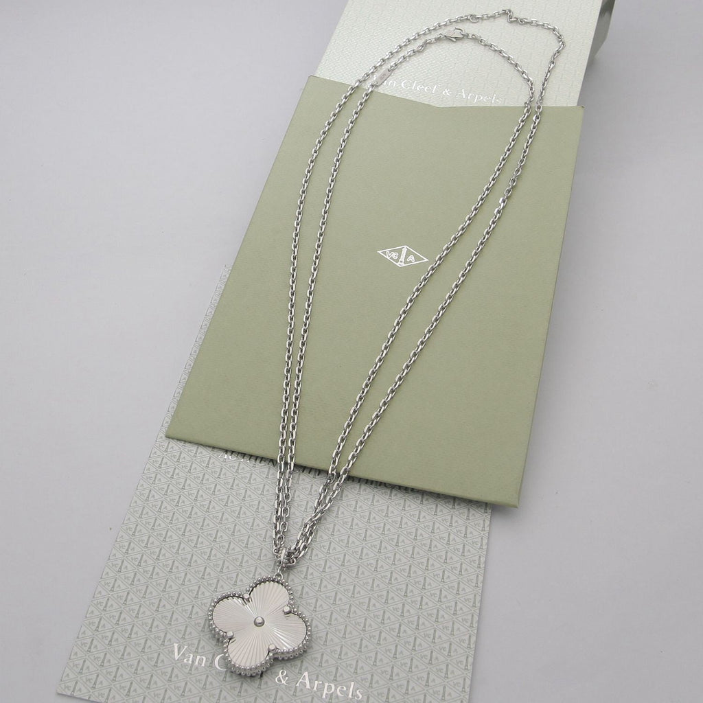 18K Van Cleef & Arpels Magic Alhambra Necklace