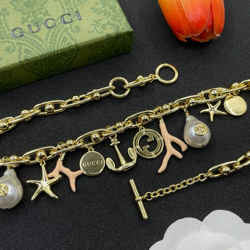 18K Gucci Interlocking G Element Gold Necklace