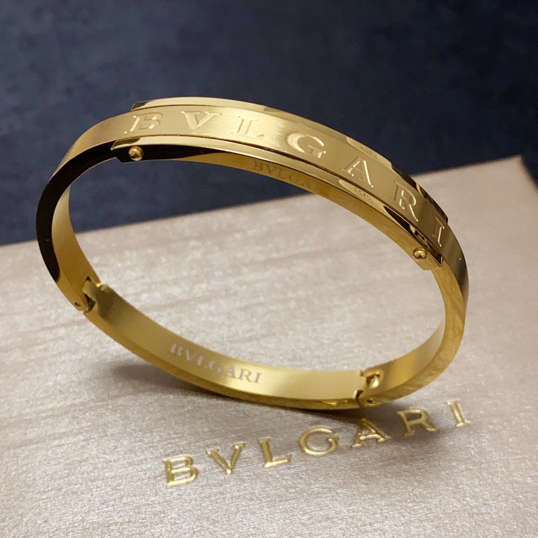 18K BVLGARI BV Vintage Bracelet