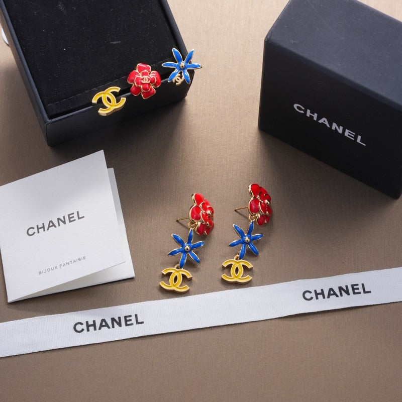 18K Chanel Blue & Red Flower Gold Earrings