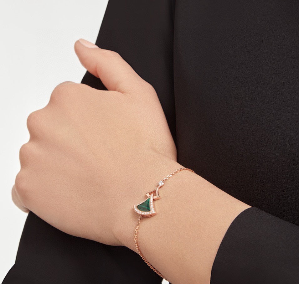18K BVLGARI Divas' Dream Malachite Bracelet