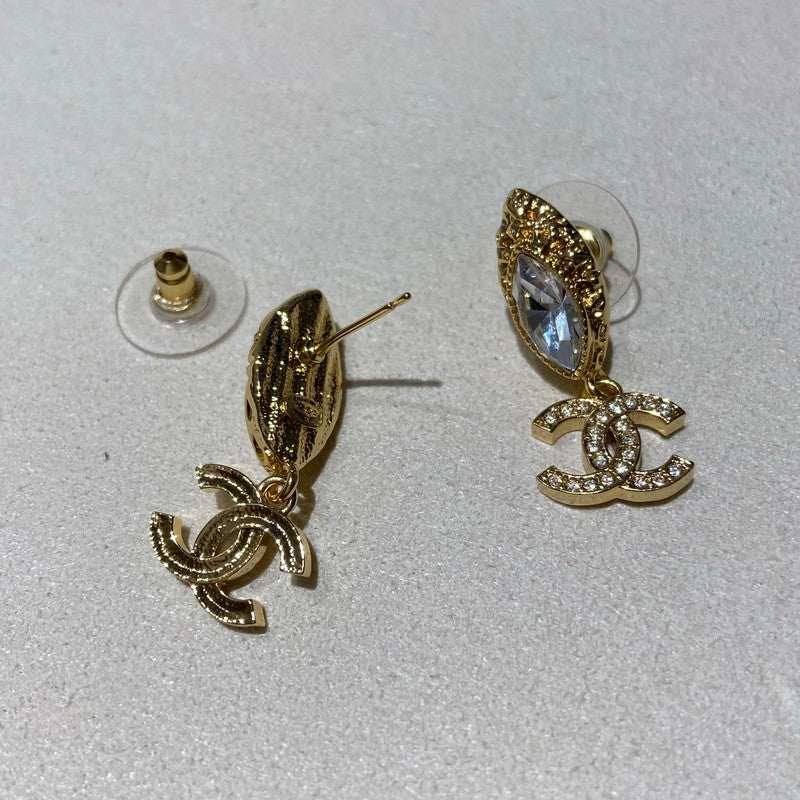 18K Chanel Diamond Gold Pendant Earrings