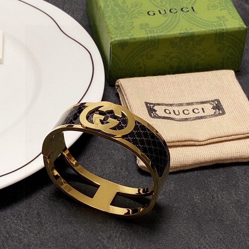 18K Gucci Black Gold Cuff Bracelet