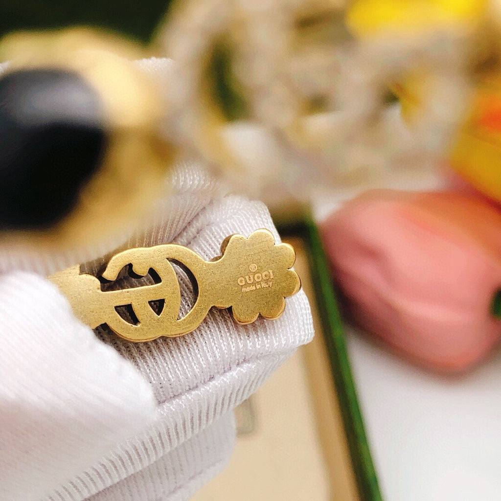 18K Gucci Flowers Black Crystals Open Cuff Bracelet