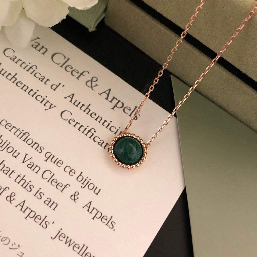 18K Van Cleef & Arpels Perlee couleurs Malachite Necklace