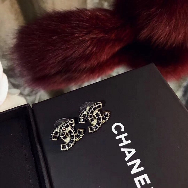 18K Chanel Black Crystals Earrings
