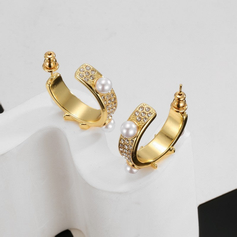 18K Louis Vuitton Pearl Gold Earrings