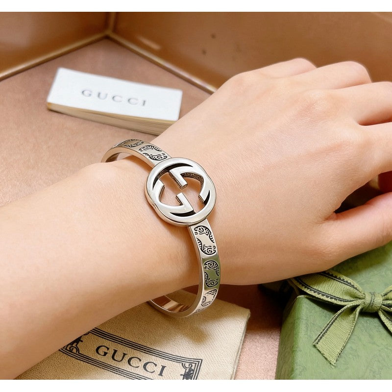 18K Gucci Interlocking G Gold Bracelet