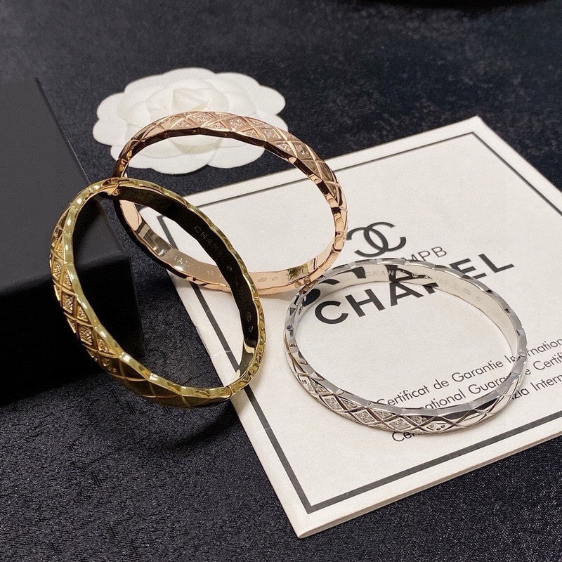 18K Chanel Coco Crush Diamond Bracelet